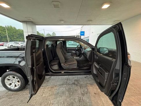 Used 2016 Chevrolet Colorado LT image 24