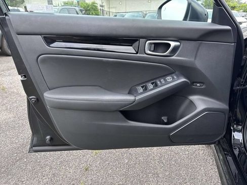 Used 2024 Honda Civic Touring image 8