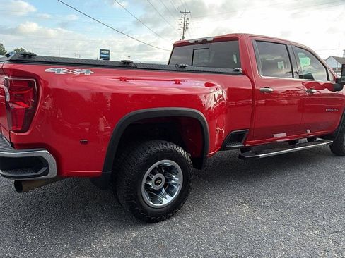 Used 2021 Chevrolet Silverado 3500 LTZ w/ LTZ Plus Package AWD/4WD image 9
