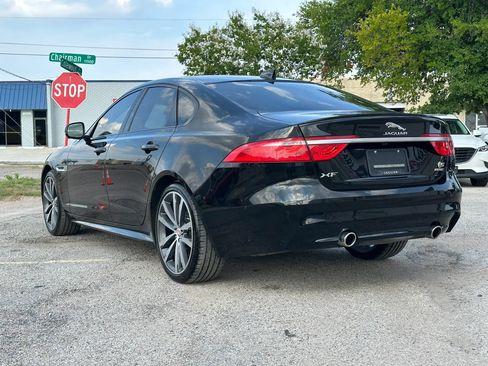 Used 2016 Jaguar XF S AWD/4WD image 4
