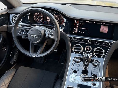 Used 2024 Bentley Continental GT Mulliner AWD/4WD image 12