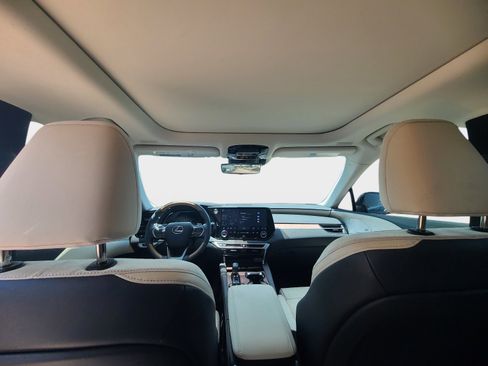 Used 2023 Lexus RX 350 FWD w/ Cold Area Package image 8