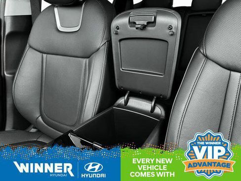 New 2025 Hyundai Tucson Limited image 19