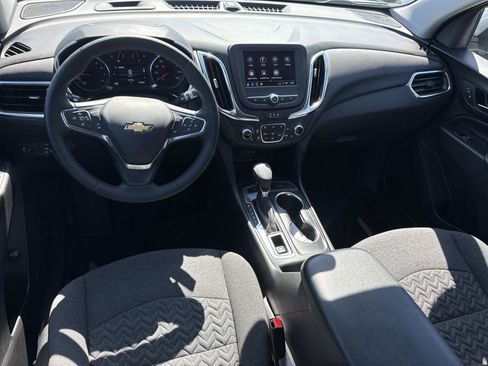 Used 2024 Chevrolet Equinox LT w/ LPO, Floor Liner Package AWD/4WD image 2