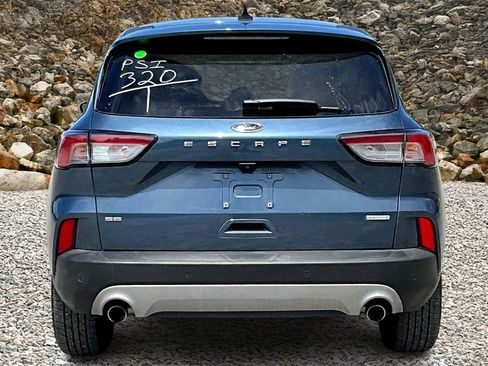 Used 2020 Ford Escape SE image 4
