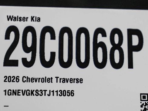 Used 2026 Chevrolet Traverse LT w/ Midnight/Sport Edition AWD/4WD image 32