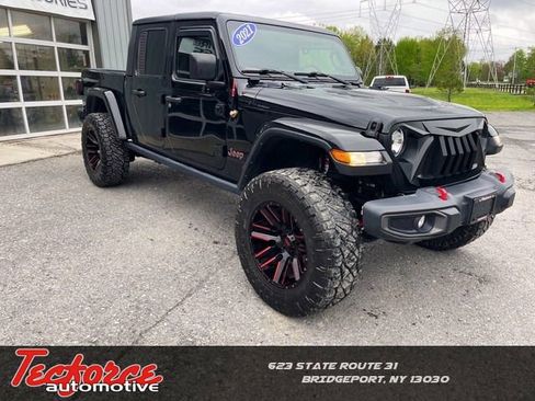 Used 2021 Jeep Gladiator Rubicon w/ Cold Weather Group AWD/4WD image 1