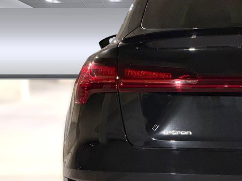 Used 2021 Audi e-tron Premium w/ Black Optic Package image 13