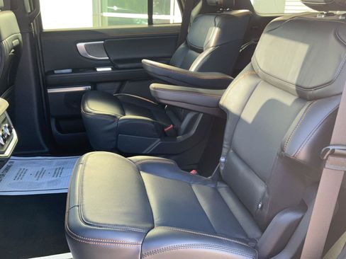 New 2025 Ford Expedition Tremor image 31