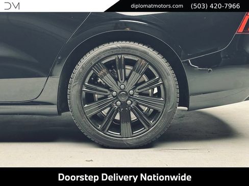 Used 2021 Volvo S60 T8 Inscription AWD/4WD image 43