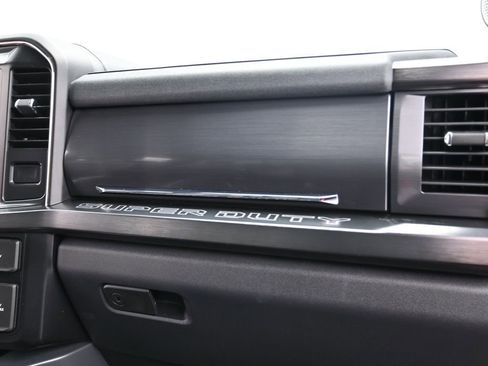 Used 2024 Ford F350 Lariat w/ Lariat Ultimate Package image 29