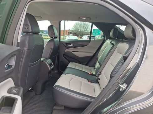 Used 2020 Chevrolet Equinox LS image 10