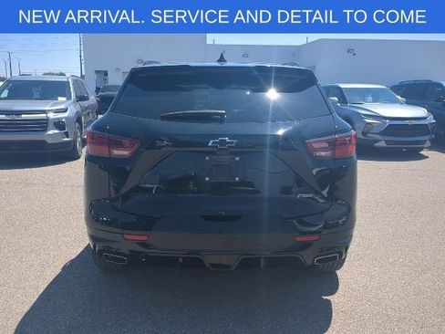 Certified 2024 Chevrolet Blazer RS w/ Driver Confidence II Package AWD/4WD image 5