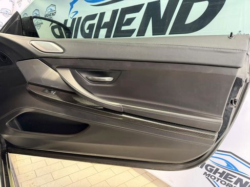 Used 2017 BMW M6 Coupe image 23