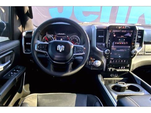 Used 2025 RAM 1500 Laramie w/ Sport Appearance Package AWD/4WD image 5