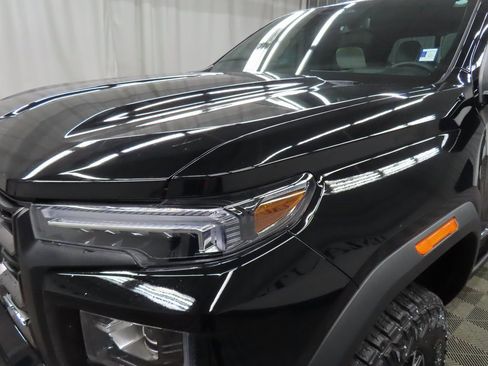 Used 2024 GMC Canyon AT4X image 41