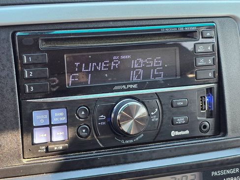 Used 2005 Toyota 4Runner Limited image 34