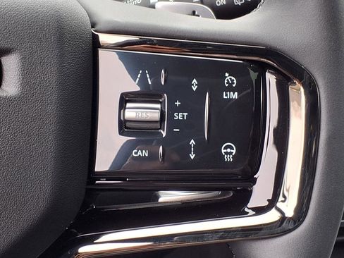 New 2026 Land Rover Range Rover Evoque Dynamic SE image 15