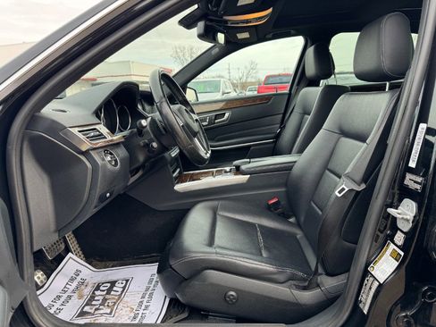 Used 2014 Mercedes-Benz E 350 4MATIC Sedan image 15