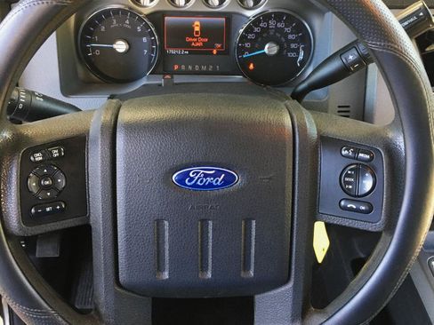 Used 2016 Ford F250 XLT w/ XLT Value Package AWD/4WD image 22