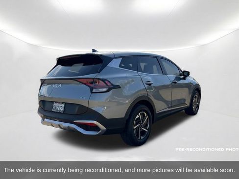 Used 2024 Kia Sportage LX FWD image 6