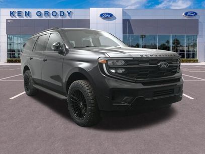 New 2026 Ford Expedition Platinum w/ Stealth Appearance Package
