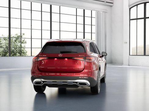 Used 2026 Mercedes-Benz GLC 300 4MATIC image 24