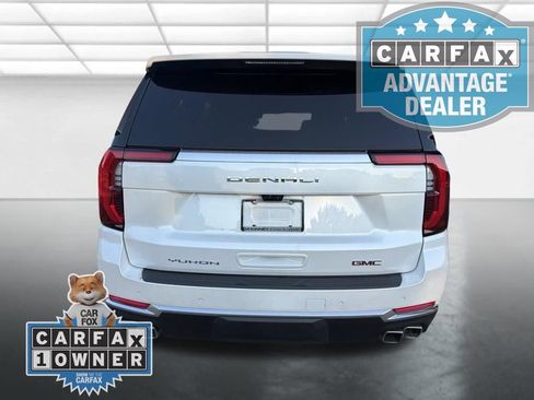 Used 2025 GMC Yukon XL Denali w/ Denali Reserve Package AWD/4WD image 4