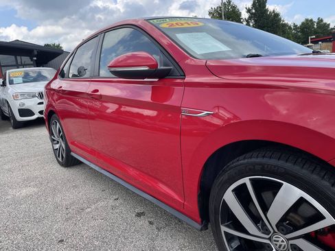 Used 2019 Volkswagen Jetta GLI Autobahn FWD image 11
