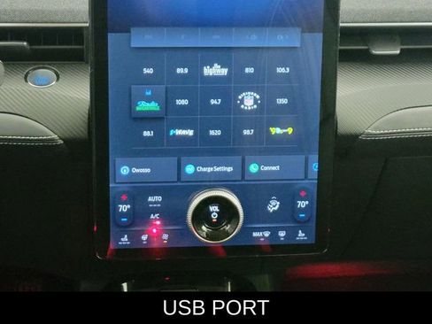 Used 2025 Ford Mustang Mach-E Premium image 24
