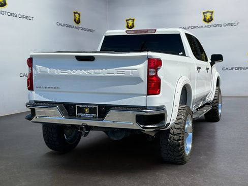 Used 2023 Chevrolet Silverado 1500 W/T w/ WT Value Package AWD/4WD image 5