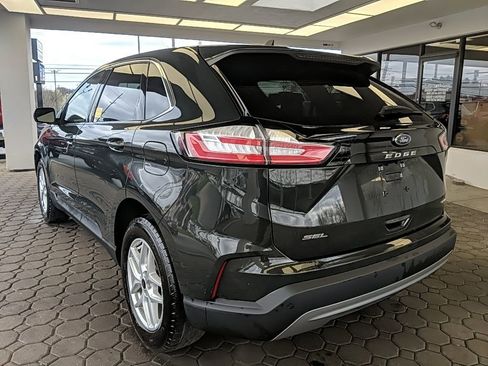 Certified 2023 Ford Edge SEL AWD/4WD image 10