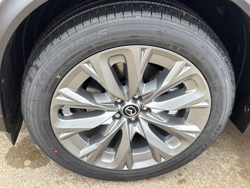 New 2026 MAZDA CX-90 3.3 Turbo w/ Preferred Package image 13