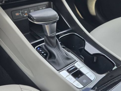 Certified 2025 Hyundai Tucson SEL FWD image 18