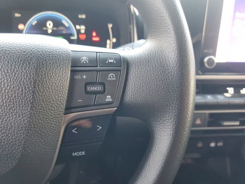 Certified 2025 Toyota Camry LE image 22