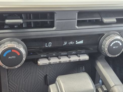 Used 2024 Toyota Tacoma TRD Off-Road AWD/4WD image 15