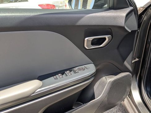 Used 2025 Kia K4 FWD image 14