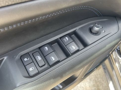 New 2025 Jeep Compass Latitude w/ Altitude Special Edition image 12