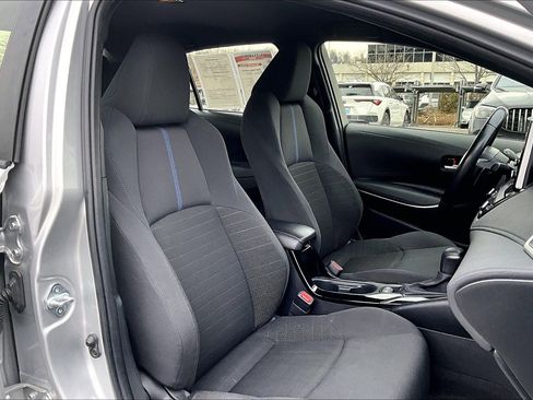 Used 2020 Toyota Corolla SE w/ Carpet Mat Package (TMS) image 7