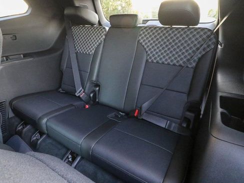 New 2026 GMC Acadia Denali w/ Super Cruise Package image 29