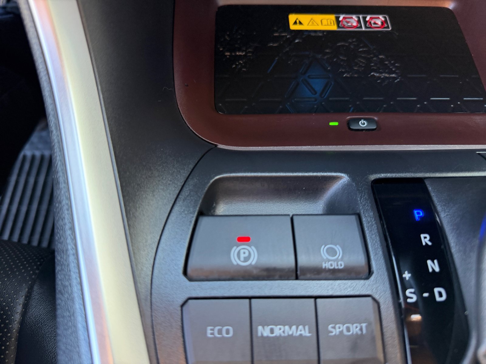 Used 2023 Toyota RAV4 Limited FWD image 24