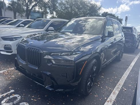 New 2026 BMW X7 xDrive40i w/ M Sport Package image 4