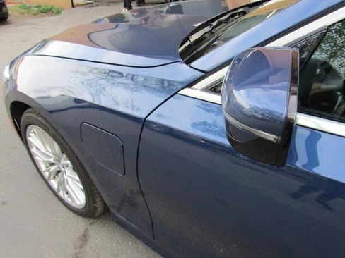 Used 2024 BMW 330e xDrive image 9