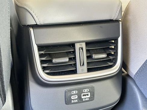 Used 2025 Subaru Legacy Premium w/ Popular Package #1A image 11