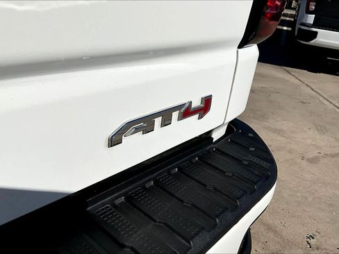 Certified 2024 GMC Sierra 1500 AT4 w/ Technology Package image 17