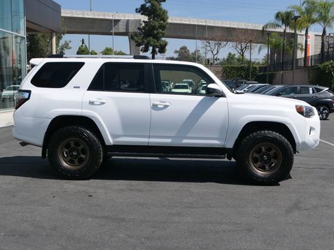 Used 2024 Toyota 4Runner SR5 image 2