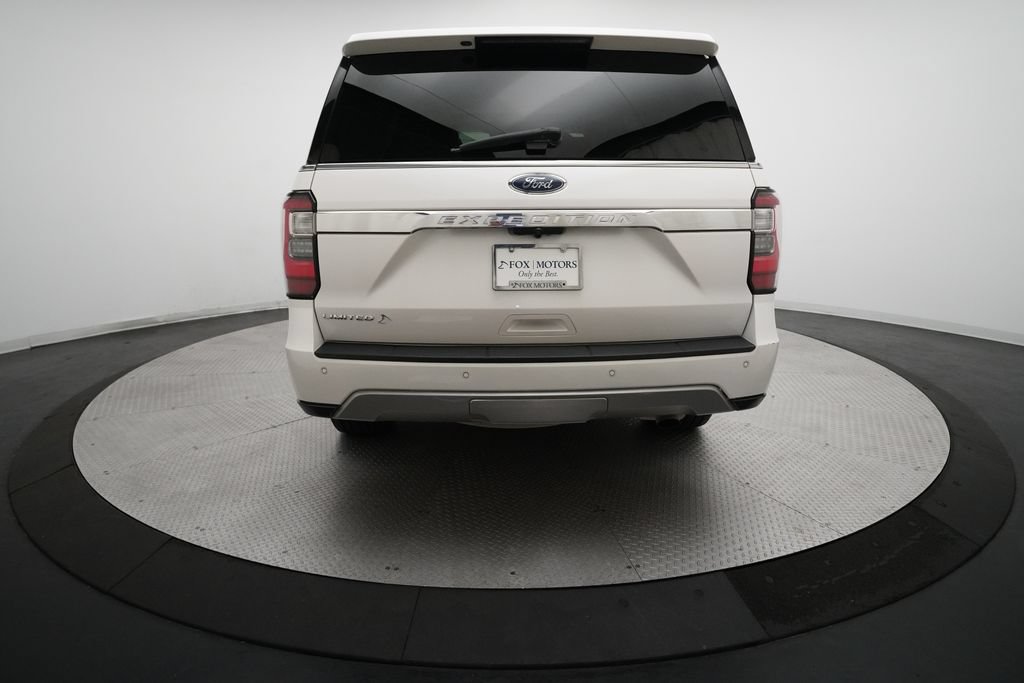 Used 2018 Ford Expedition Limited w/ Equipment Group 301A AWD/4WD image 26