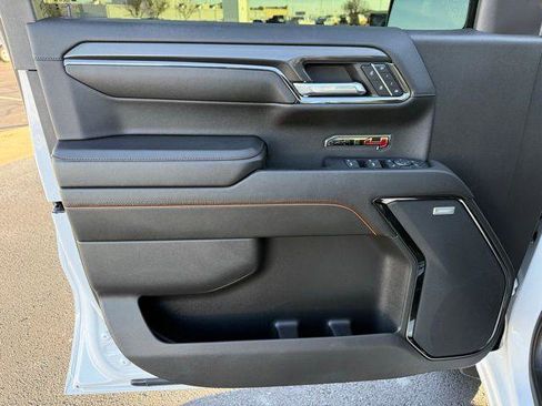 Used 2024 GMC Sierra 1500 AT4 w/ Technology Package image 20