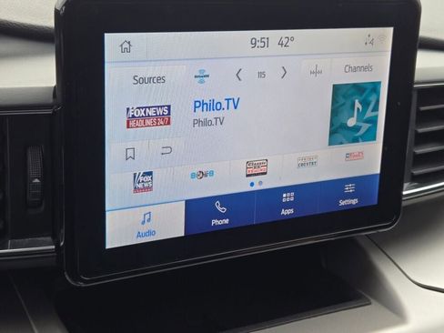 Used 2021 Ford Explorer XLT w/ Equipment Group 202A image 29