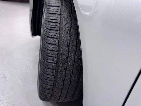 Used 2012 Honda Civic EX-L image 11